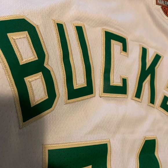 Nike  Giannis Antetokounmpo bucks jersey - Picture 1 of 4